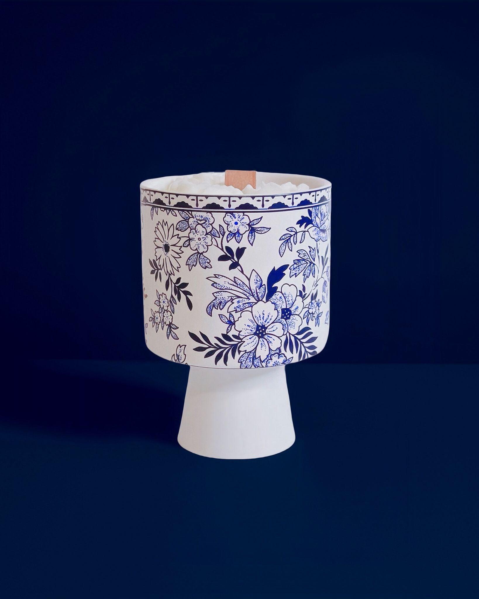 VC101 - Vintage Collection - Exclusive Elegance A