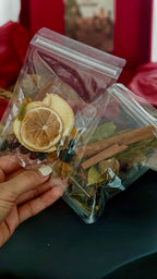 MC102 - Christmas Blossom Comfort Gift Set